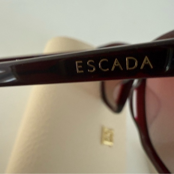 Escada Women’s Sunglasses NEW! SESE57 Polarized Rose Gradient Lenses main image 7